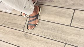 Good Morning Breakfeet and Strawberry Toes