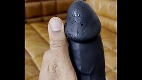 SOLO PUSSY STRETCHING WITH FINGERS AND HUGE DILDO