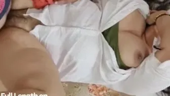 Nepali chimeki aunty ko puti chikdai (छीमेकी नेपाली आंटी चिकदै)