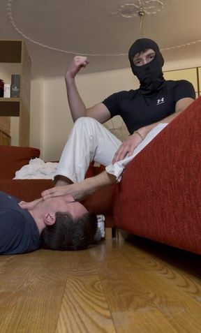 Socks, Feet, Spit – London Sub Addicted….