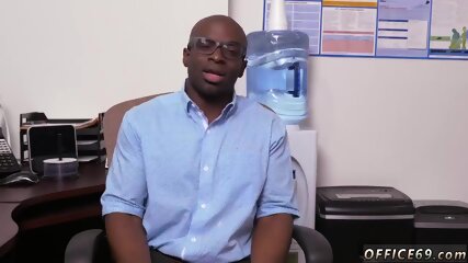 Straight twink with big cock gets gay blowjob We Don t Do This In Europe