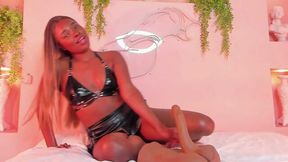 Slow Oily Footjob from Your Ebony Queen