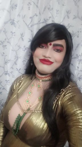 Aditi Singh Ka First Video