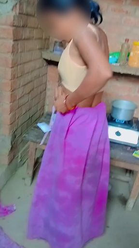 Sister-in-law played Holi with brother-in-law and had sex with hot sister-in-law. <br />
Indian Desi Bhabhi Sex Village Indian Devar Bhabhi Hot Sex <br />
On the day of Holi, brother-in-law and sister-in-law