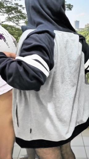 Istri nakal berhijab yang doyan selingkuh ketemu sama aku di kampus koridor kampus   Clip 2