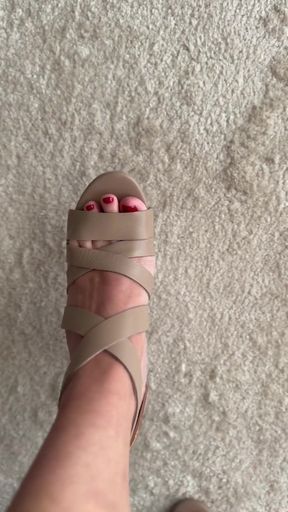 Fitting for Foot Connoisseurs