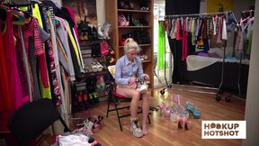 Bts - Behind the Scenes of Jessie Saint’s Lust-fueled Photoshoot!