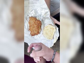 Cum sandwich (cum-fil-a sandwich)