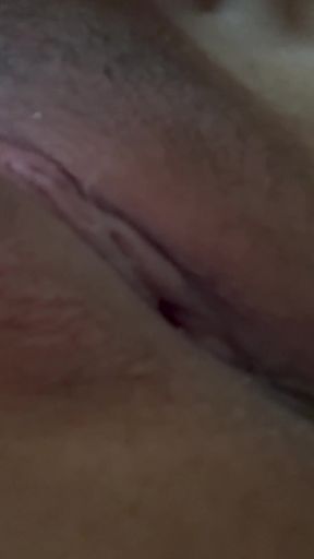 Just Neee Dick Inside My Holly Fuckkk