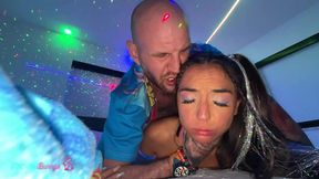 rave girl sasha tatcha leaves the afterparty for a fast hookup!