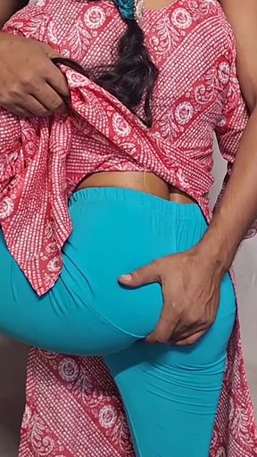 Hot Indian Desi Village Teen Girl indoor Sex Video