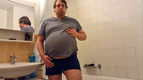 Vor der Badewanne abgespritzt