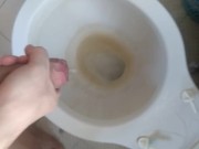 Bañandome con mi pene de 15 cm