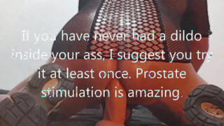 Masturbare, rochie – film solo cu o fată amatoră americană travestită, curve gay, futută anal