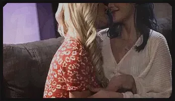 Serene Siren & Jewelz Blu: Intense Lesbian Action