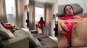 casada hotwife se exibindo para o vizinho na janela do predio uma deliciosa aventura