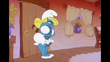 Pitufina sola con su pene