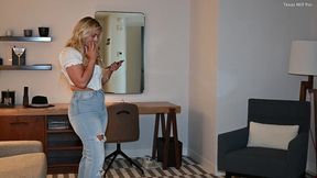 ((watch this)) milf uses her big white girl ass to make you cum!! - jenna mane fucks young guy [full video]