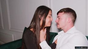 Latin babe with big ass gives hardcore deepthroat and assfuck