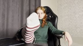 Sweaty feet in socks and pantyhose!