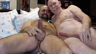 Amateur Bear Handjob Compilation
