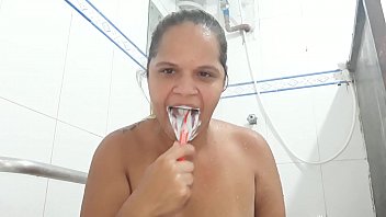 A maquiagem est&aacute_ OK !!! a buceta est&aacute_ OK !!! o cuzinho est&aacute_ OK !!! Para o desespero do meu EX
