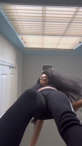 Giantess Catches You!