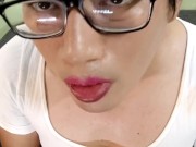 Paletas, cupcakes y mi lengua.