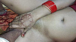 hot bhabhi xshika fingering