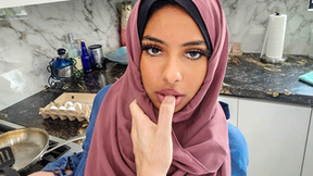 ”Arab teen housewife Hadiya Honey really needs to learn a few things about sex”