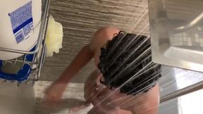 Str8 Messenger Comes to My House to Take a Shower so I Grab My Camera
