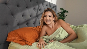 Brazzers: Pussy-Exposing Party with Ophelia & Agatha