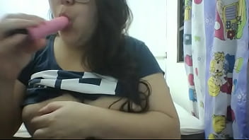 Me masturbando na cama
