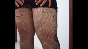 CDzinha gordinha adora usar salto alto