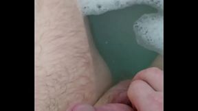 meine Vorhaut zur&uuml_ck gezogen und gepisst