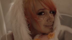 MISS BUNNY WANT SOME CARROTS!