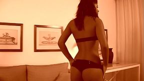 Isabella Sky Solo Masturbation Scene