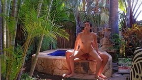 follando en publico, frente a la piscina. hotel swinger en mexico.