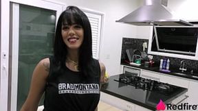 Seductive delivery girl does anal on fur