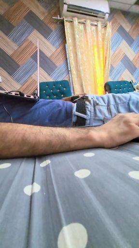 Jerking off Pakistani Boy Masturbate