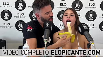 MILI ZANOTTI PRUEBA LA BANANA DE ELO PODCAST