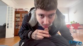 dedo no cu e gritaria