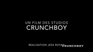 Wytatuowani francuscy geje amatorzy wytryskują w domowej roboty filmiku z gołym tyłkiem