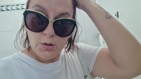 best pisses and farts of 2023 in public bars and public toilets