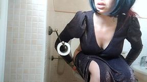 my stepmom on the wc