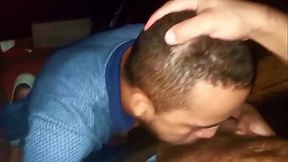 Vizinho hetero queria me pegar mas ninguem podia saber.