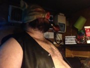 pipe pighood clip