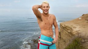 Nathaniel Strokes to His Bleached Reflection - Sean Cody Exclusive