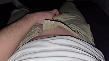 Deutscher Meister zeigt nasse pralle Precum Eichel und starken K&ouml_rper &ndash_ PhantomGentX