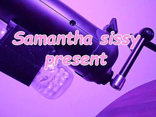 Hot trans blond try the "Handy" VR vibrator with climax